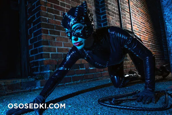 Alex Zedra - Catwoman - 12