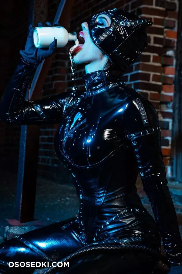 Alex Zedra - Catwoman - 14