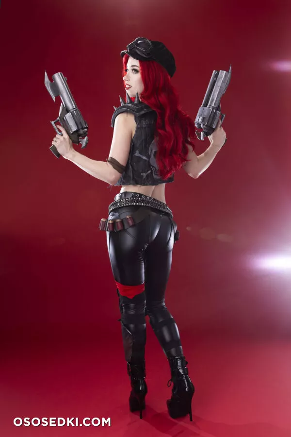 Morgan Le Foy - Miss Fortune - 12