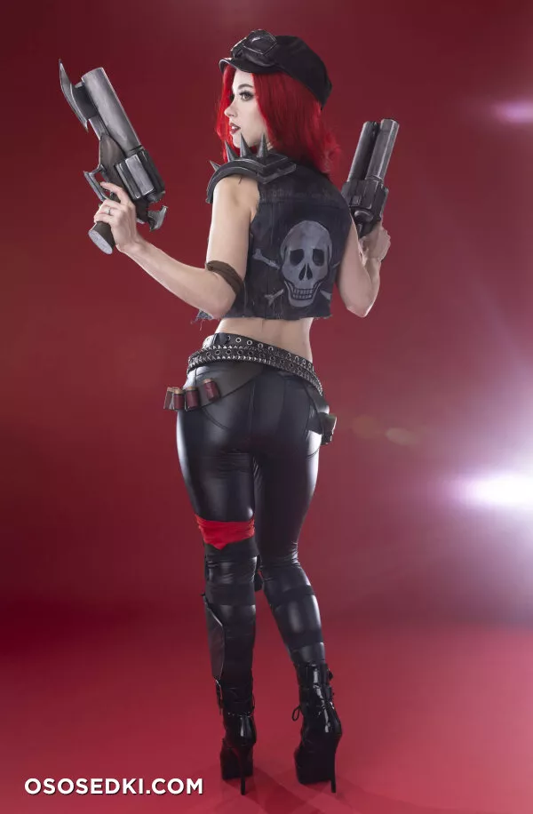 Morgan Le Foy - Miss Fortune - 16