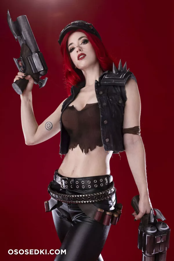 Morgan Le Foy - Miss Fortune - 8