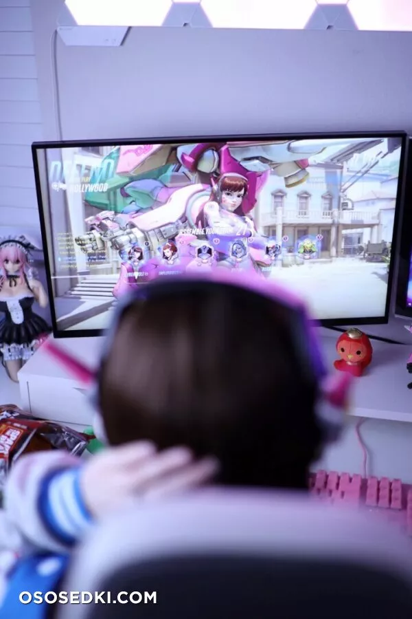Lynie - D.Va - 8