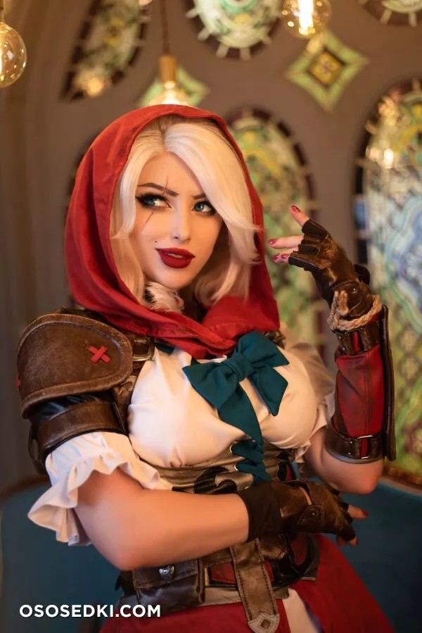 Lady Melamori - Ashe Red Hood Riding Wood - 17