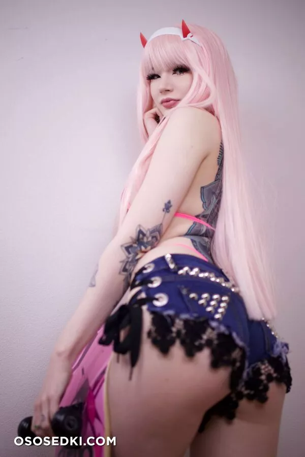 Lynie - Zero Two - 9