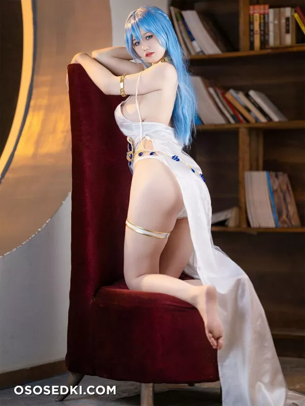 小仓千代w - Helm - 24