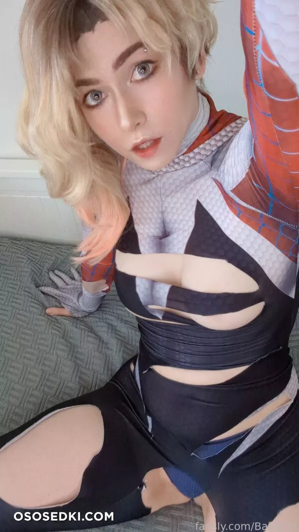 BakaChi - Gwen - 28