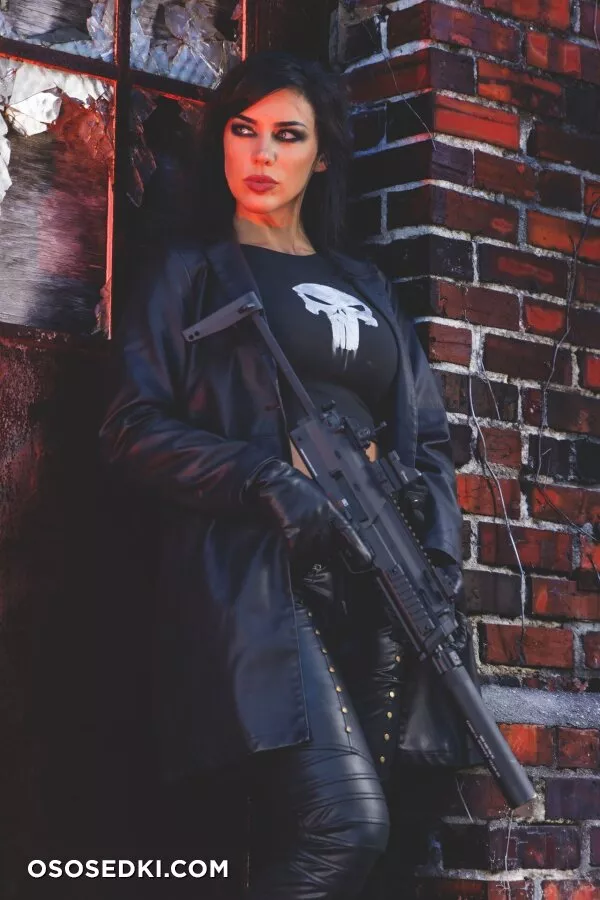 Alex Zedra - Punisher - 1