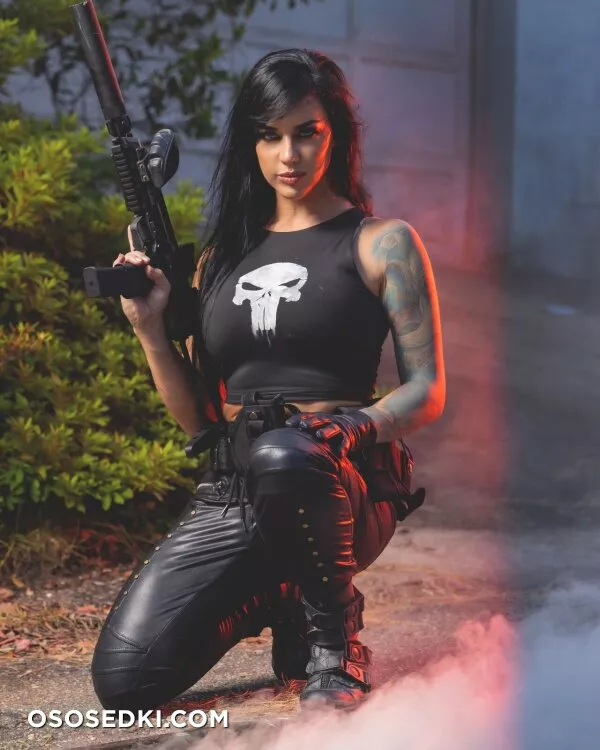 Alex Zedra - Punisher - 10