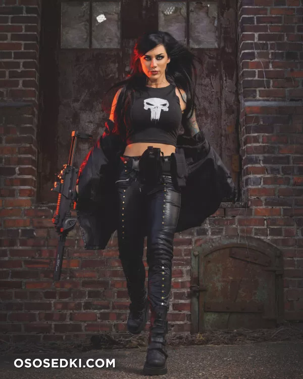 Alex Zedra - Punisher - 3