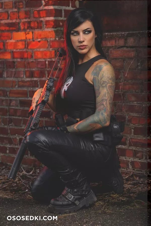 Alex Zedra - Punisher - 7