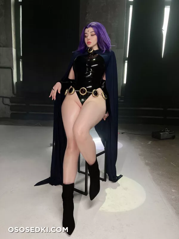 Alina Becker - Raven - 8