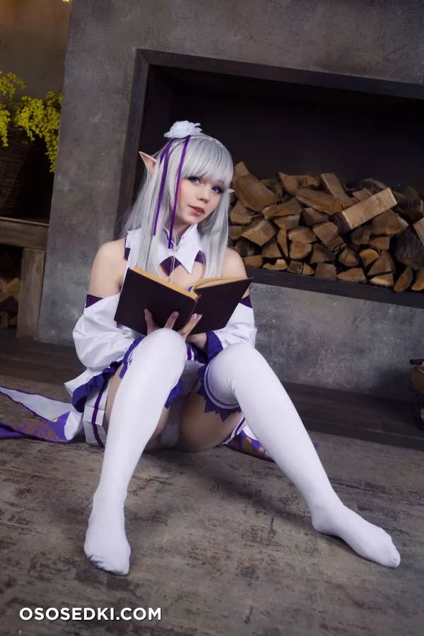 Caticornplay - Emilia - 27