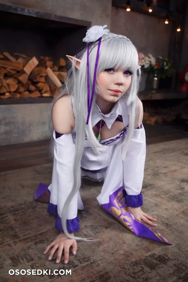 Caticornplay - Emilia - 30