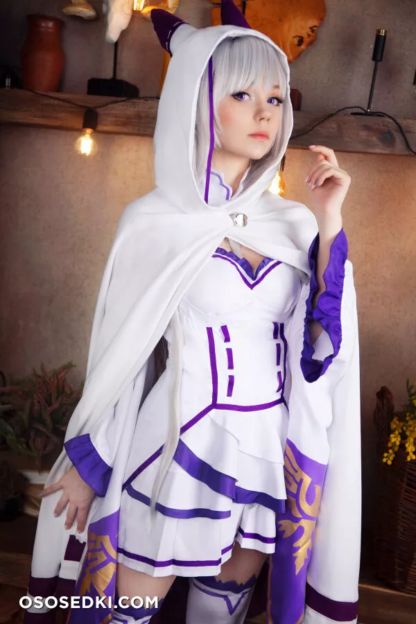 Caticornplay - Emilia - 34