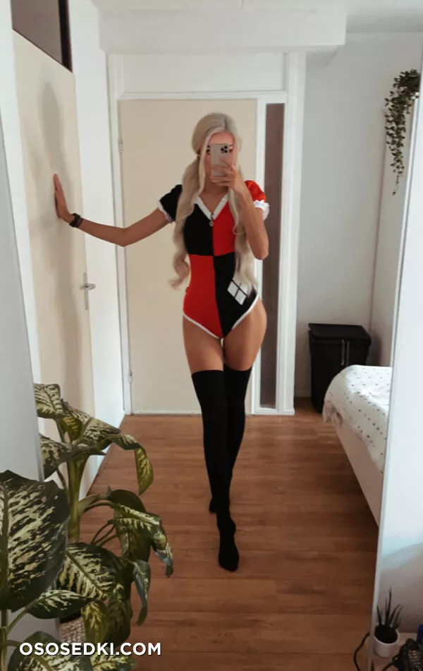 Wanderlustluca - Harley Quinn - 42