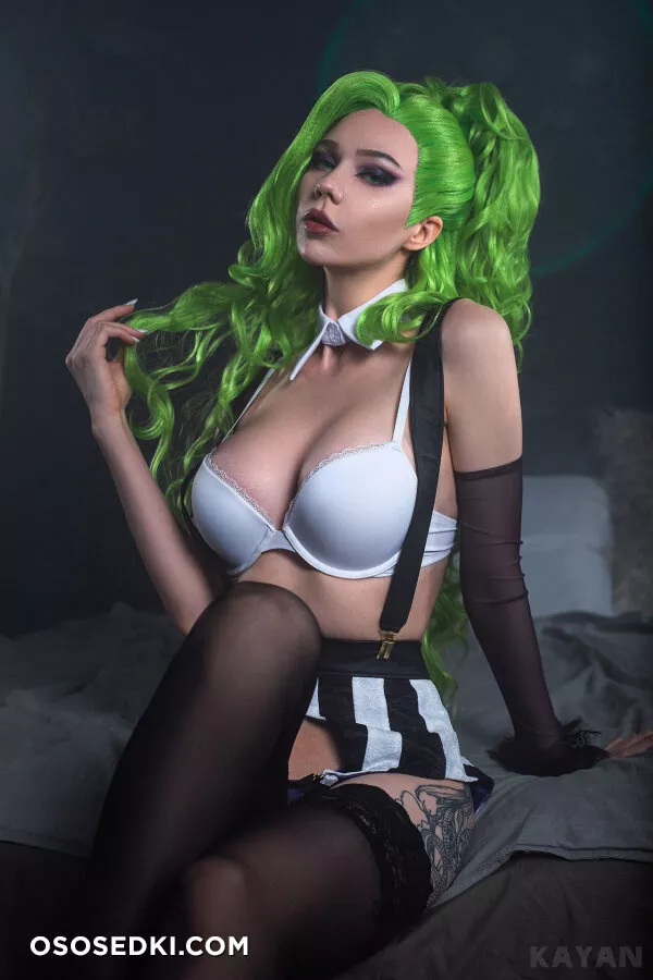 Kaya Nilson - Beetlejuice - 14
