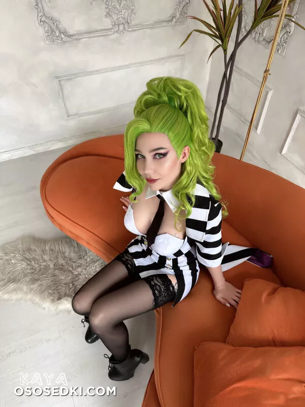Kaya Nilson - Beetlejuice - 39