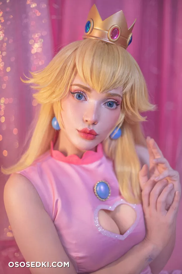 Misaki Sai - Princess Peach - 10