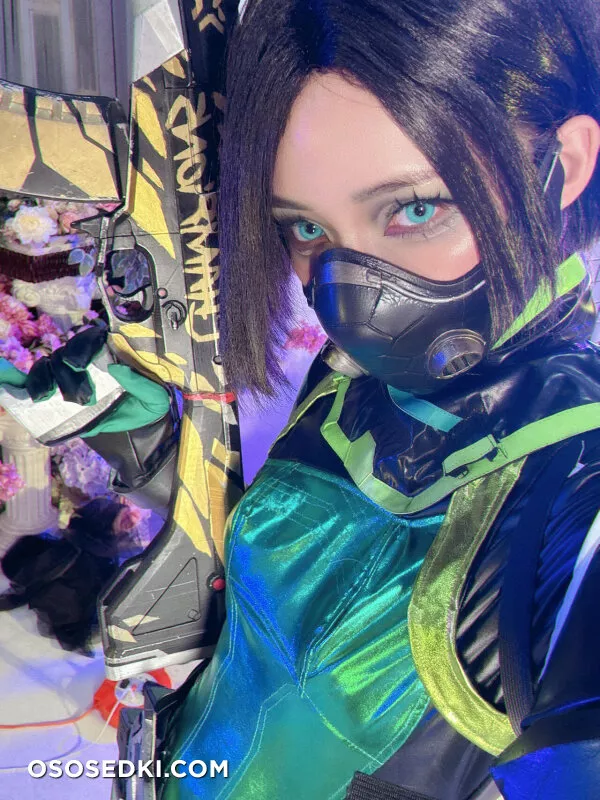 Umeko J - Viper - 86