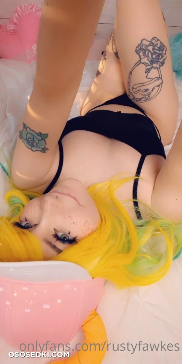 Rustyfawkes - Lucoa - 24