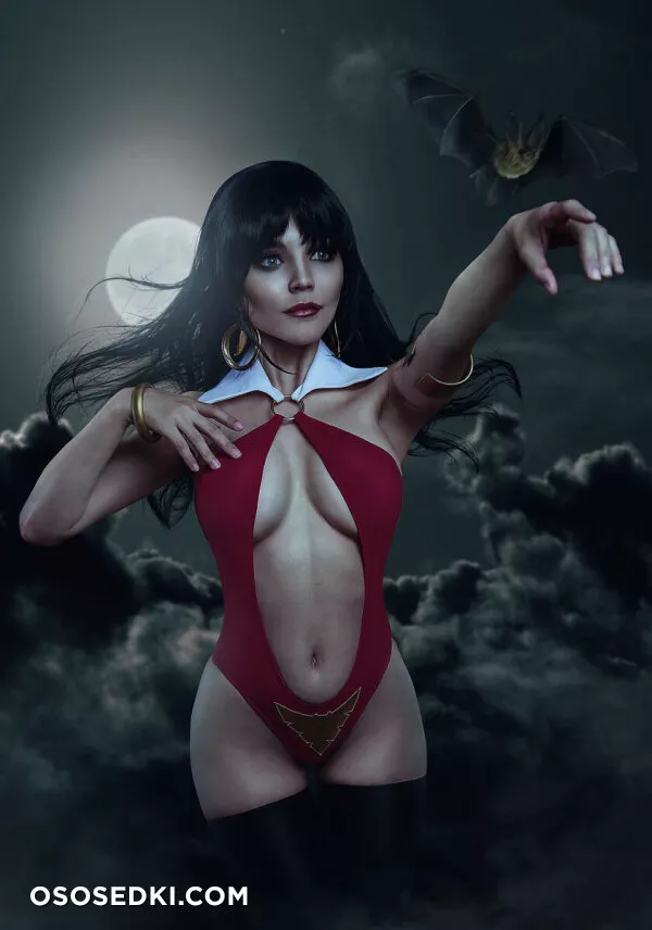 Kalinka Fox - Vampirella - 1