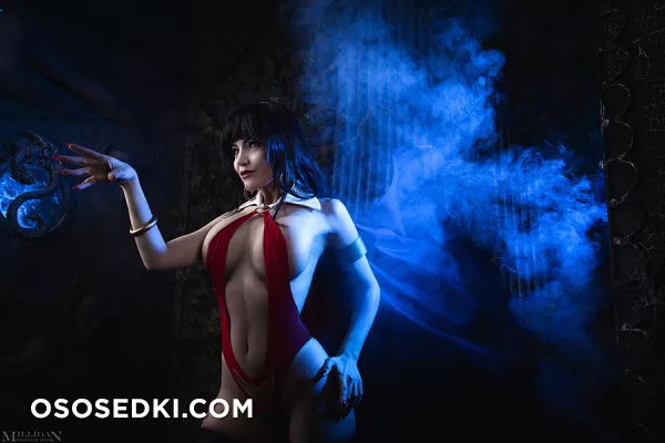 Kalinka Fox - Vampirella - 4