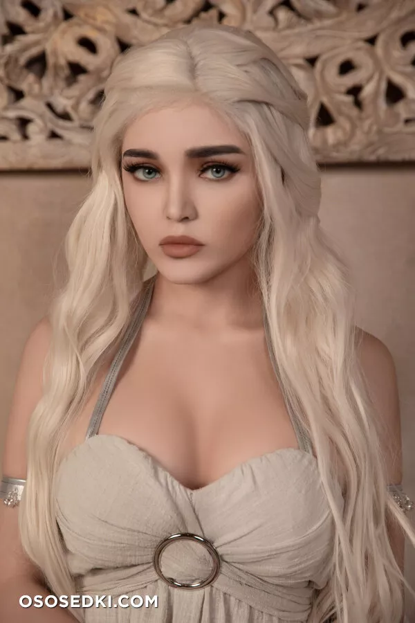 Kalinka Fox - Daenerys (Game of Thrones) - 13