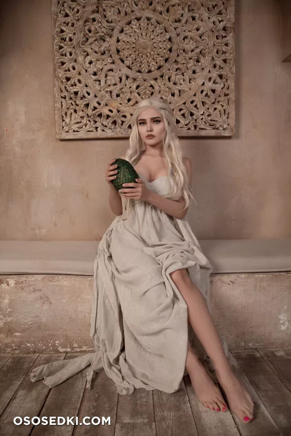 Kalinka Fox - Daenerys (Game of Thrones) - 7