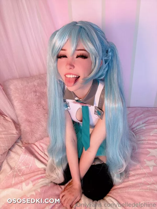 Belle Delphine - Hatsune Miku - 10