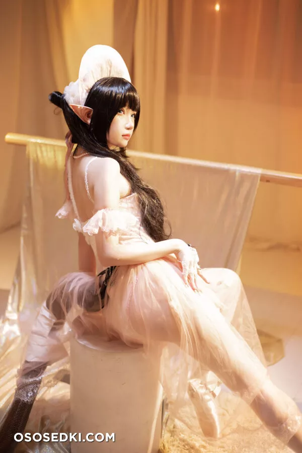 Yuki Astra - Eunectes - Arknights - 24