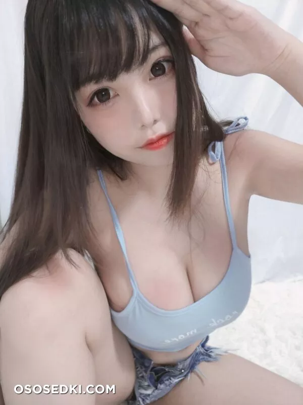 |蜜汁貓裘| Big Sister Suffering in Summer - |33P| - 17