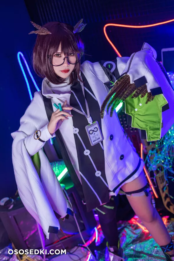 Pyon Lay - Silence - Arknights - 6