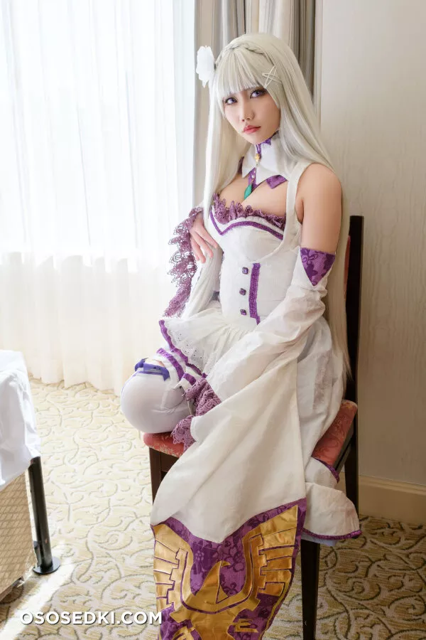  - Emilia - Re Zero Kara Hajimeru Isekai Seikatsu - 9