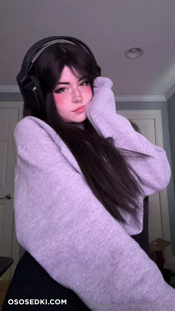 hannahowo - 18