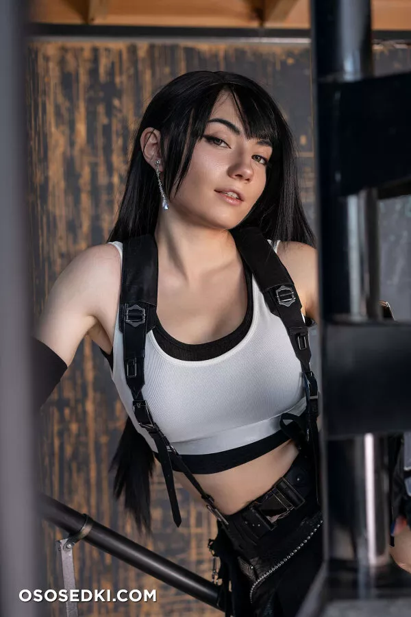 Carry Key - Tifa Lockhart - Final Fantasy Vii - 4