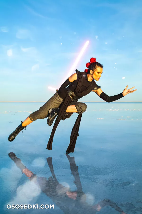 Joanie Brosas - Rey - Star Wars - 9
