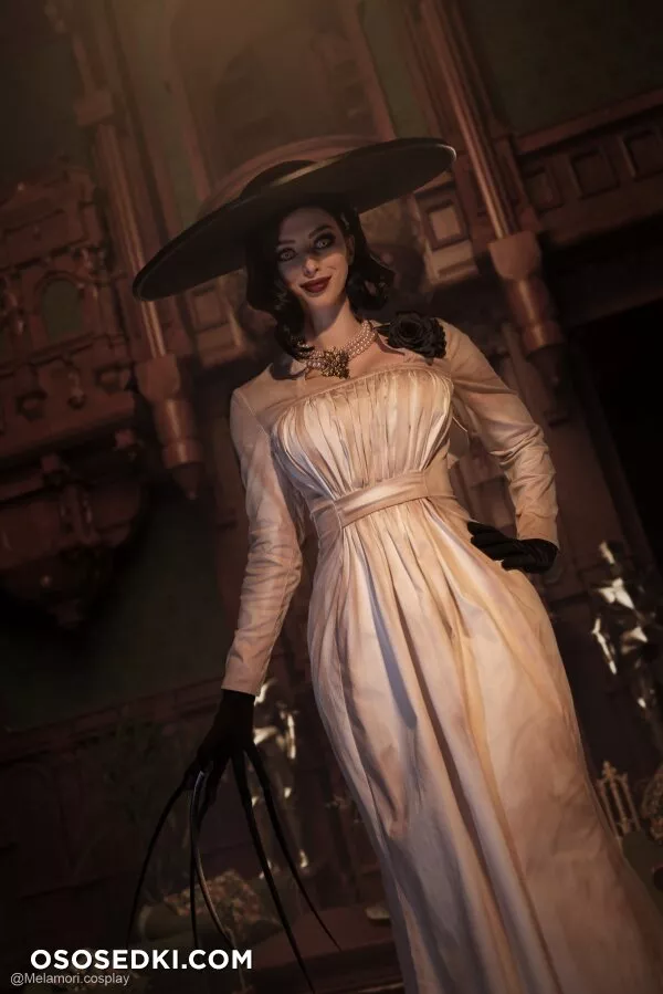 Lady Melamori - Alcina Dimitrescu - Resident Evil | Biohazard - 31