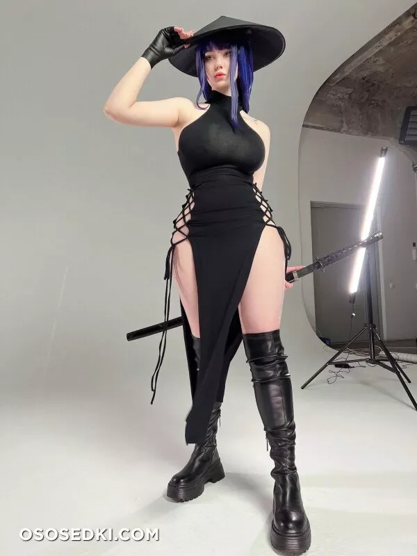 Alina Becker - Raiden Shogun - Genshin Impact - 41