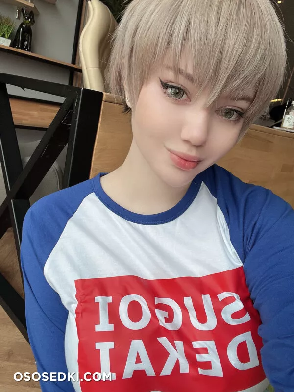 Alina Becker - Hana Uzaki - Uzaki-chan Wa Asobitai - 36