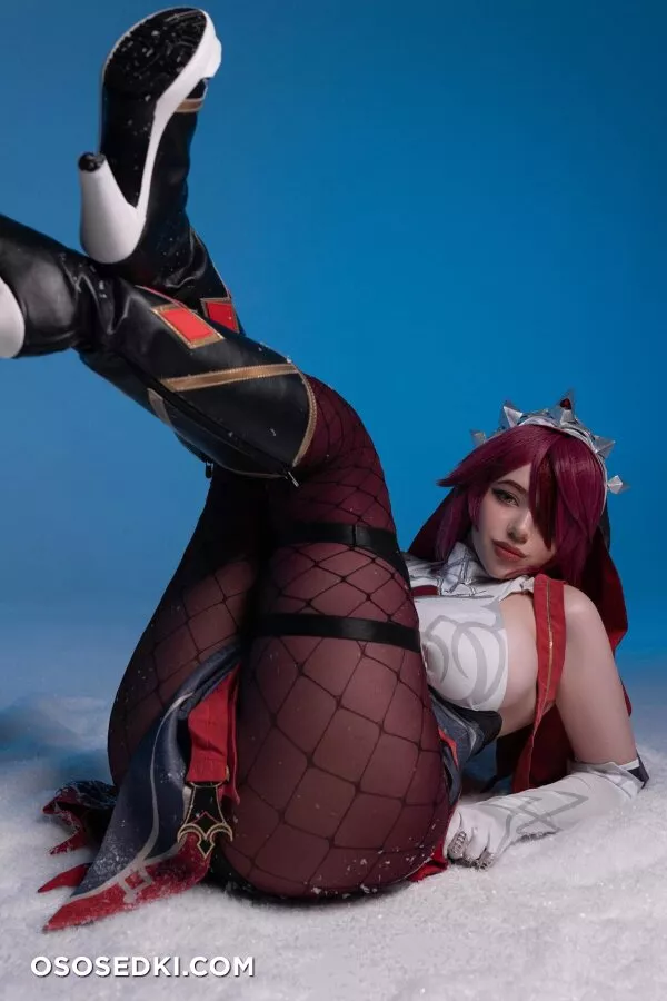 Alina Becker - Rosaria - Genshin Impact - 16