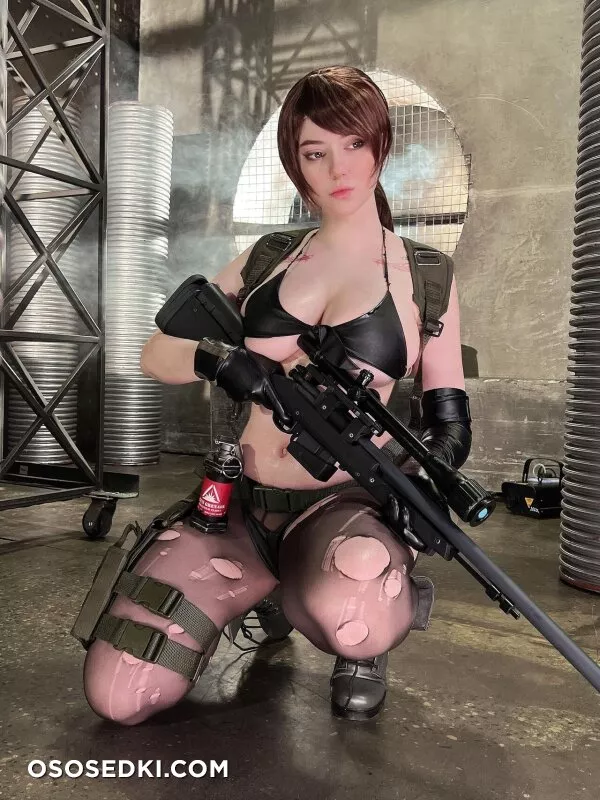 Alina Becker - Quiet - Metal Gear Solid - 41