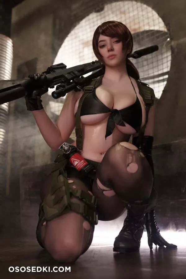 Alina Becker - Quiet - Metal Gear Solid - 7