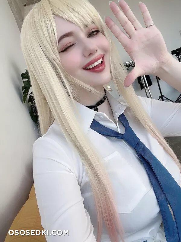 Alina Becker - Marin Kitagawa - Sono Bisque Doll Wa Koi O Suru | My Dress-up Darling - 32