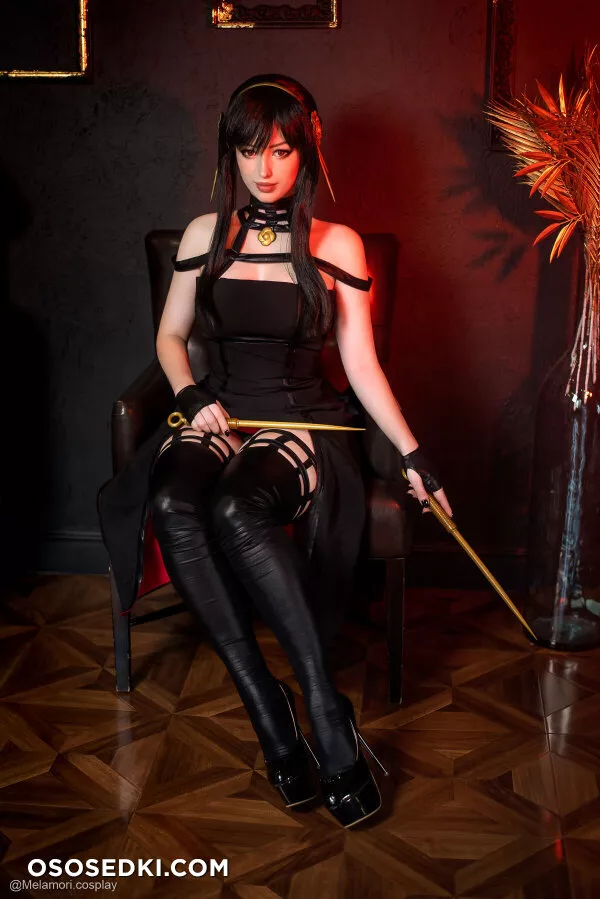 Lady Melamori - Yor Forger - Spy X Family - 137