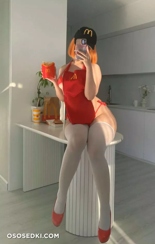 Peachuu - Mcdonalds Mom -  - 10