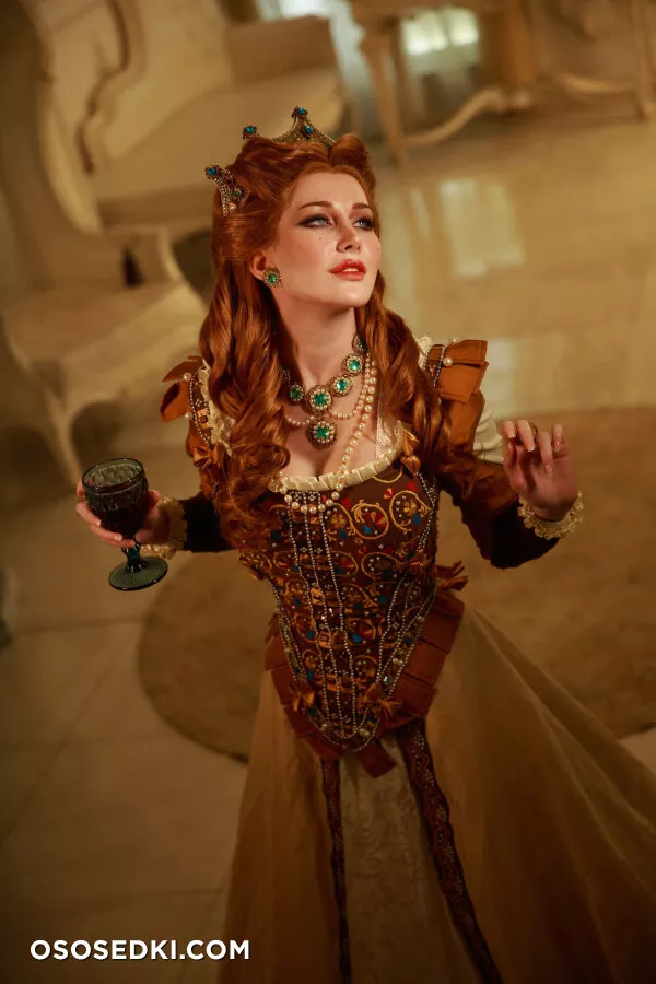 Tonie - Anna Henrietta - The Witcher - 32
