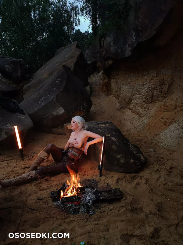 Toriealis - Ciri - The Witcher - 26