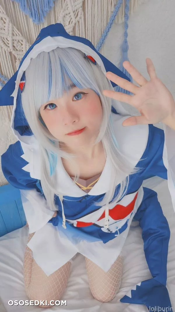 Gawr Gura - Hololive - 10