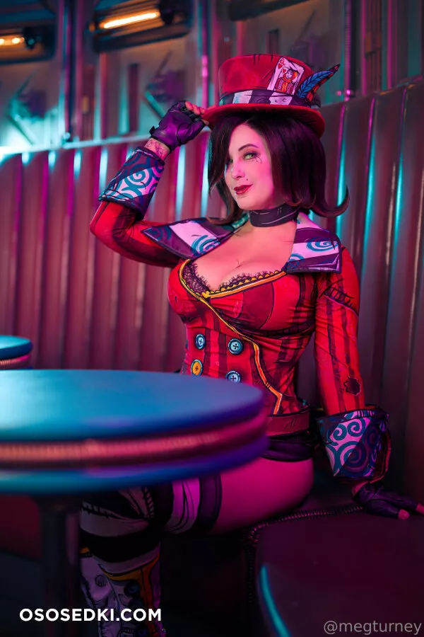 Meg Turney - Mad Moxxi - Borderlands - 10