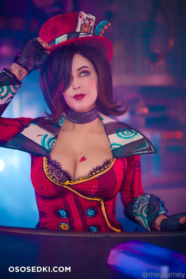 Meg Turney - Mad Moxxi - Borderlands - 7